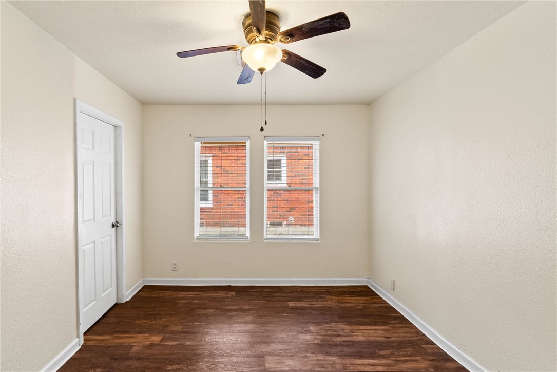 533 Naples Street Corpus Christi TX 78404