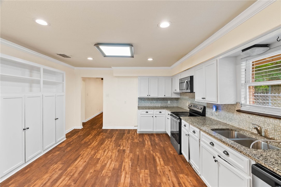 533 Naples Street Corpus Christi TX 78404