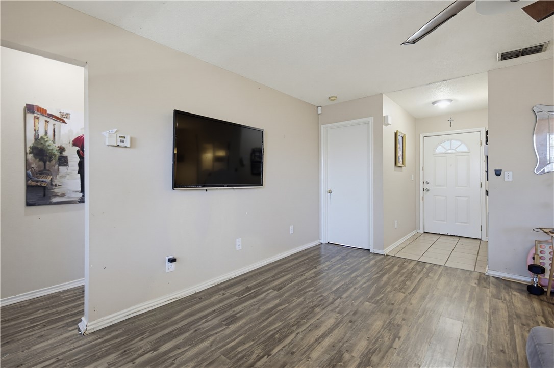 7701 Wolverine Drive Corpus Christi TX 78414