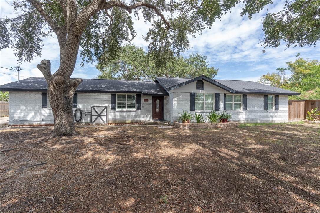 442 Oakdale Drive Corpus Christi TX 78418