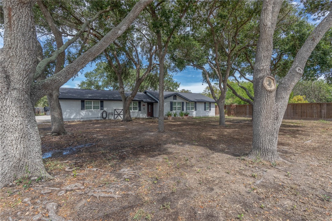 442 Oakdale Drive Corpus Christi TX 78418