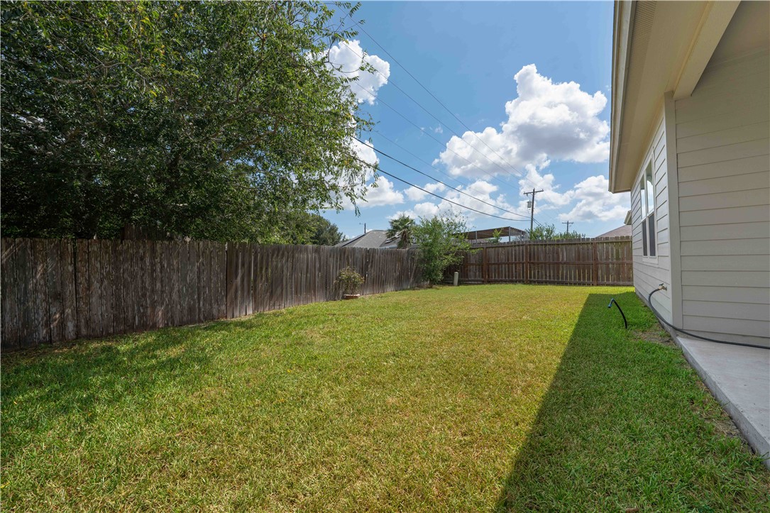 9602 Sedalia Corpus Christi TX 78410