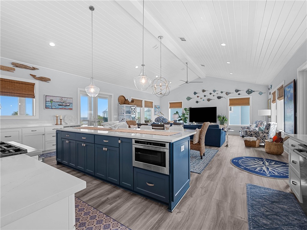 1010 Grand Cayman Court Rockport TX 78382