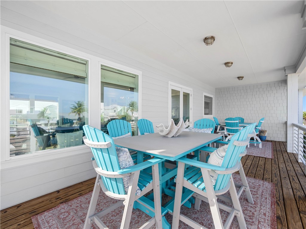 1010 Grand Cayman Court Rockport TX 78382