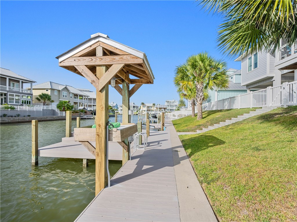 1010 Grand Cayman Court Rockport TX 78382