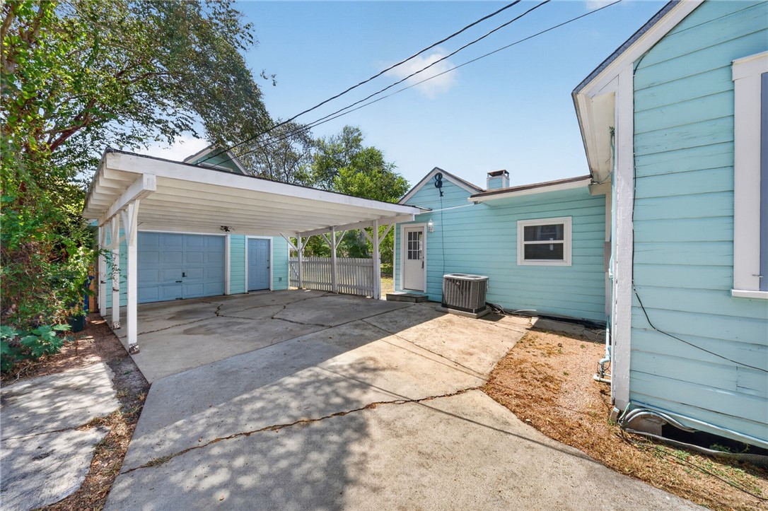 425 Palmero Street Corpus Christi TX 78404