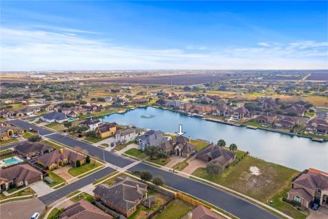 15001 Lake Mead Robstown TX 78380