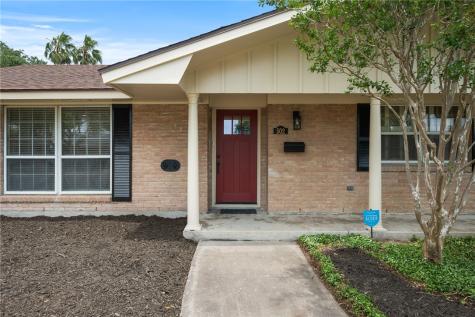 502 Meadowbrook Drive Corpus Christi TX 78412