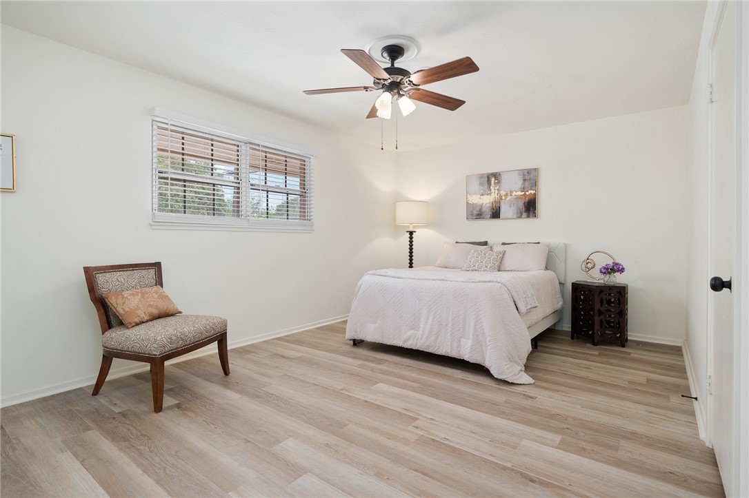 502 Meadowbrook Drive Corpus Christi TX 78412