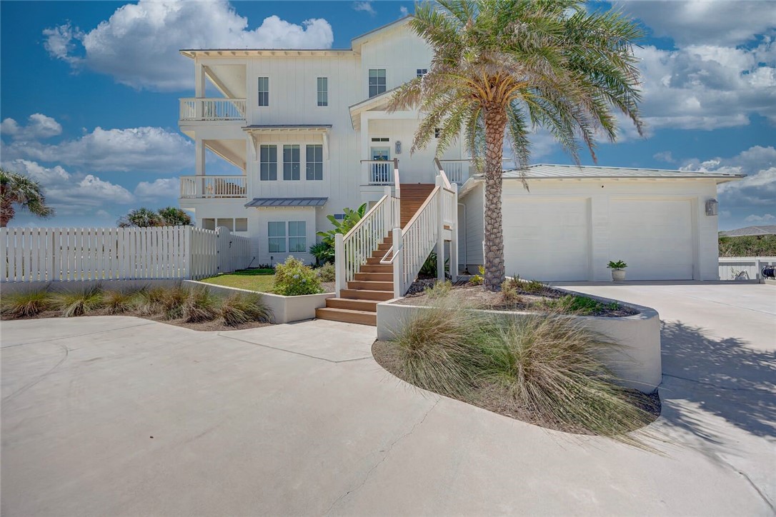 636 Light Lane Port Aransas TX 78373