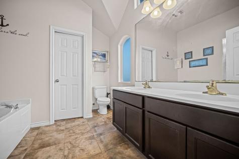 2201 Mangrove Portland TX 78374