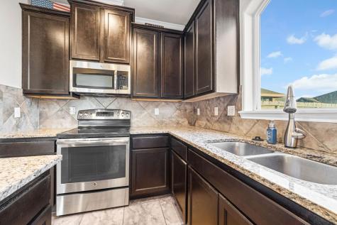 2201 Mangrove Portland TX 78374