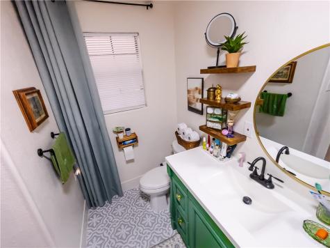 310 N Harrell Bishop TX 78343