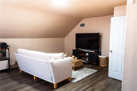 310 N Harrell Bishop TX 78343
