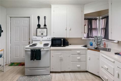 517 S Lamont Aransas Pass TX 78336