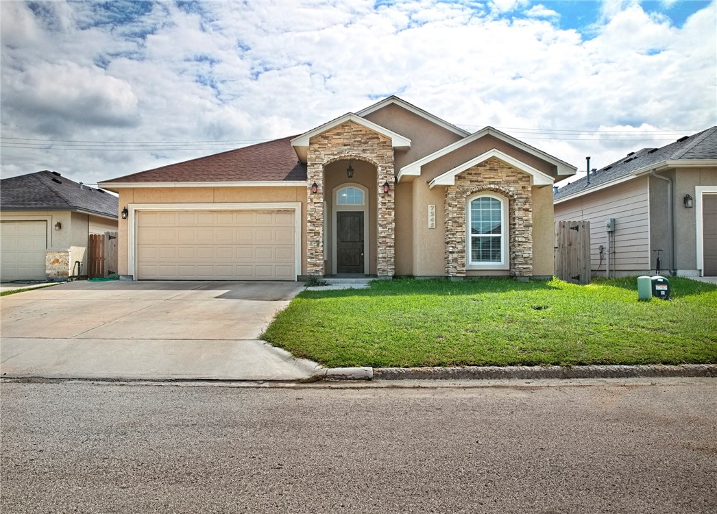 7245 Lake Tranquility Drive Corpus Christi TX 78414