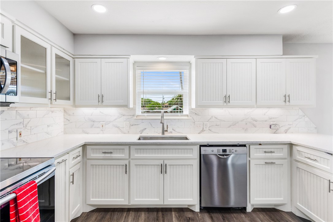 3222 Laguna Shores Road Corpus Christi TX 78418