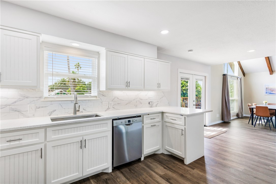 3222 Laguna Shores Road Corpus Christi TX 78418
