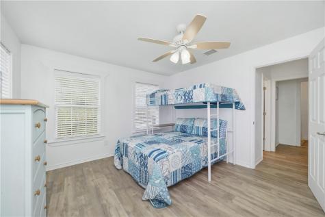 4052 Laguna Shores Corpus Christi TX 78418