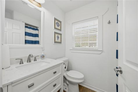 4052 Laguna Shores Corpus Christi TX 78418