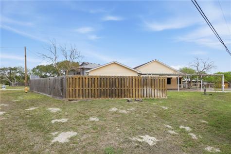 4052 Laguna Shores Corpus Christi TX 78418