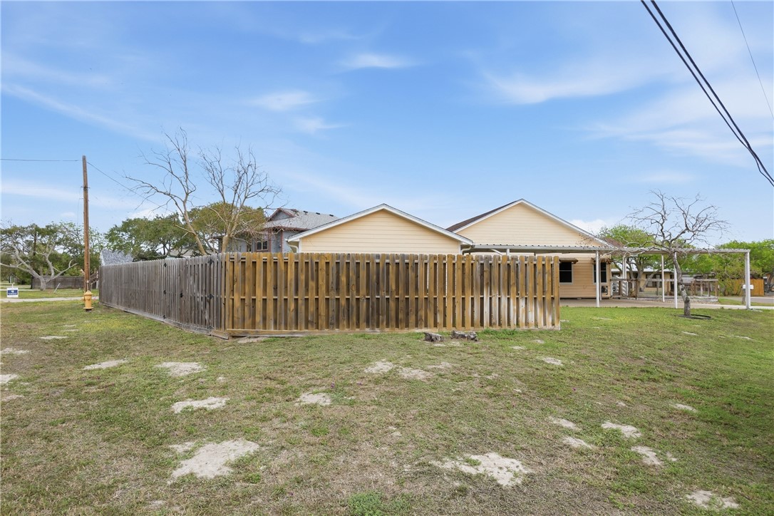 4052 Laguna Shores Corpus Christi TX 78418