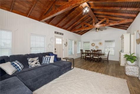 4052 Laguna Shores Corpus Christi TX 78418