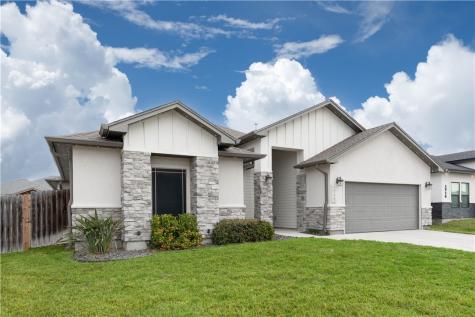 1718 Antoinette Drive Corpus Christi TX 78418