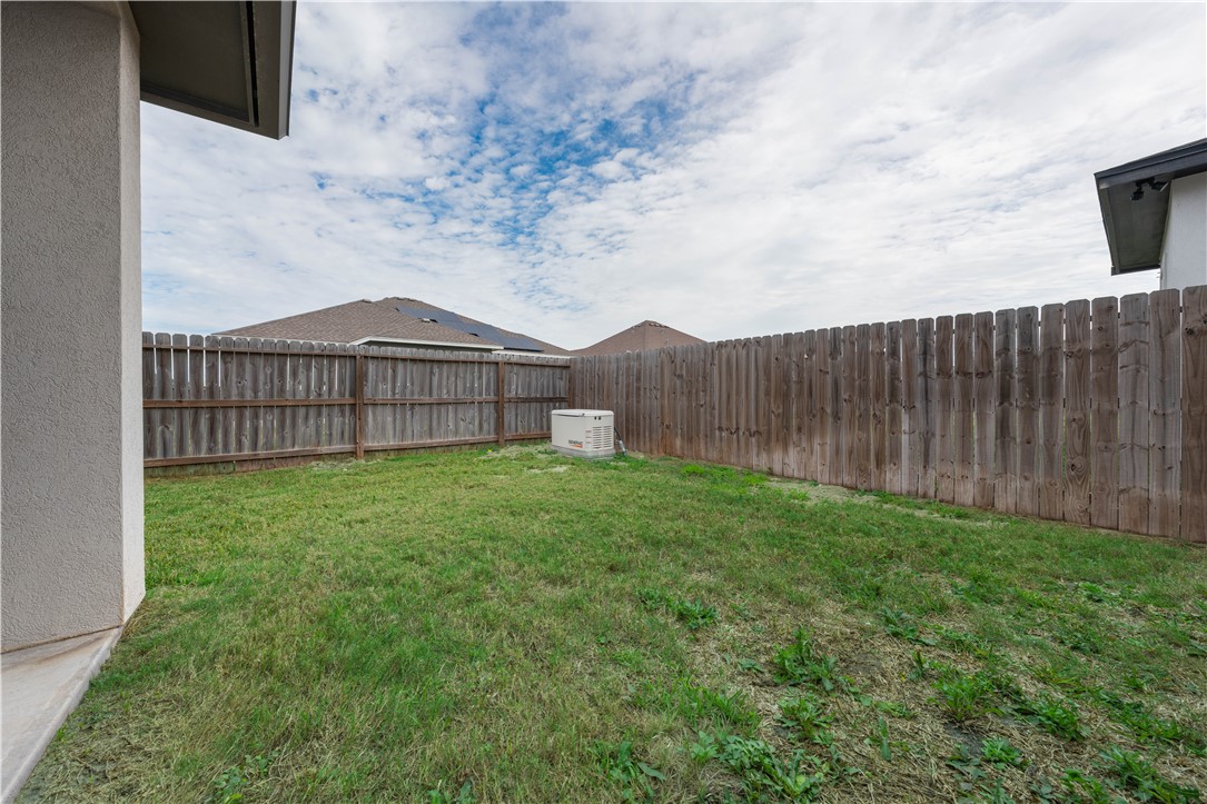 1718 Antoinette Drive Corpus Christi TX 78418