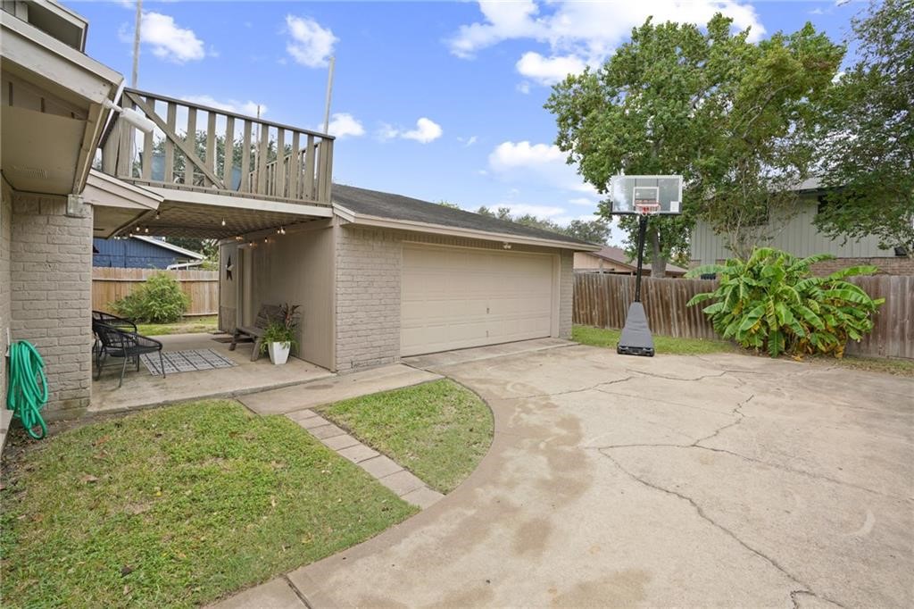 7018 Powderhorn Court Corpus Christi TX 78413