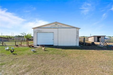 267 Old Salt Lake Rockport TX 78382