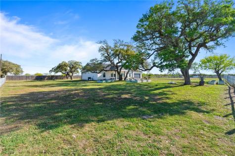 267 Old Salt Lake Rockport TX 78382