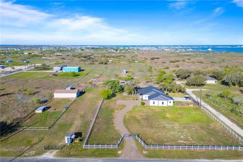 267 Old Salt Lake Rockport TX 78382