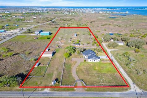 267 Old Salt Lake Rockport TX 78382