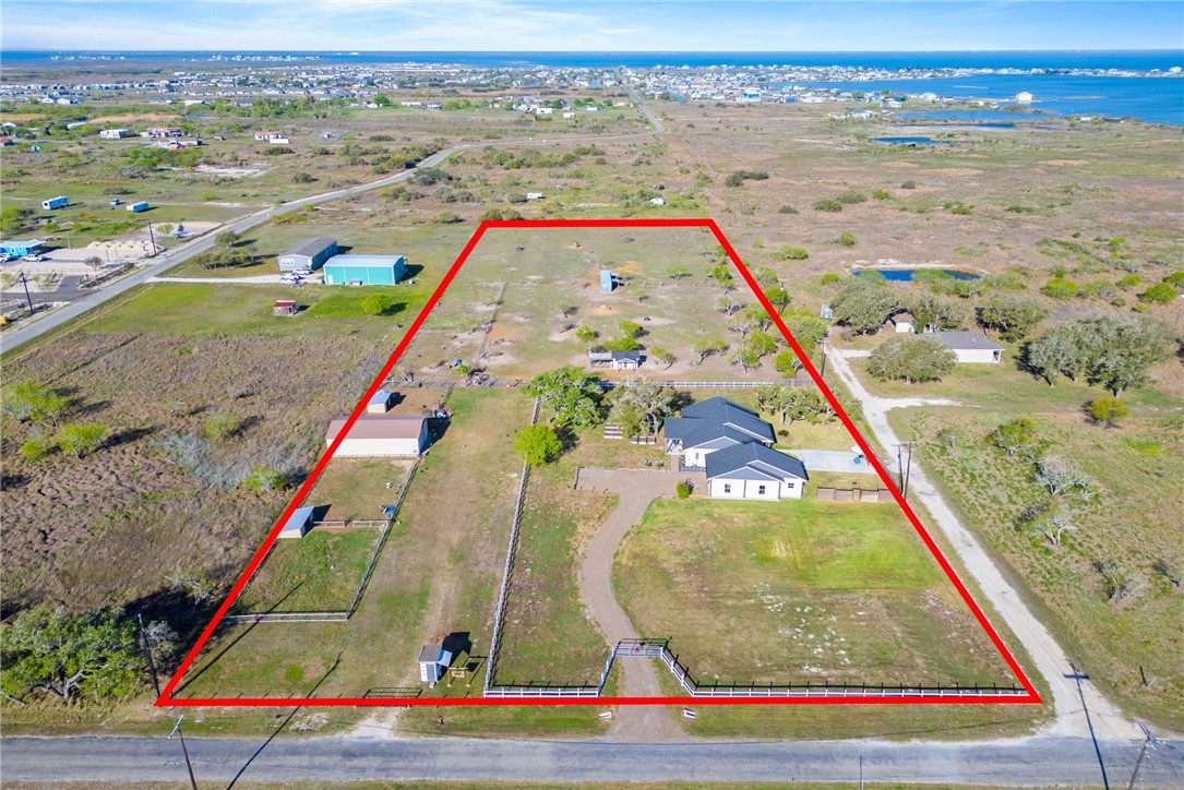 267 Old Salt Lake Rockport TX 78382