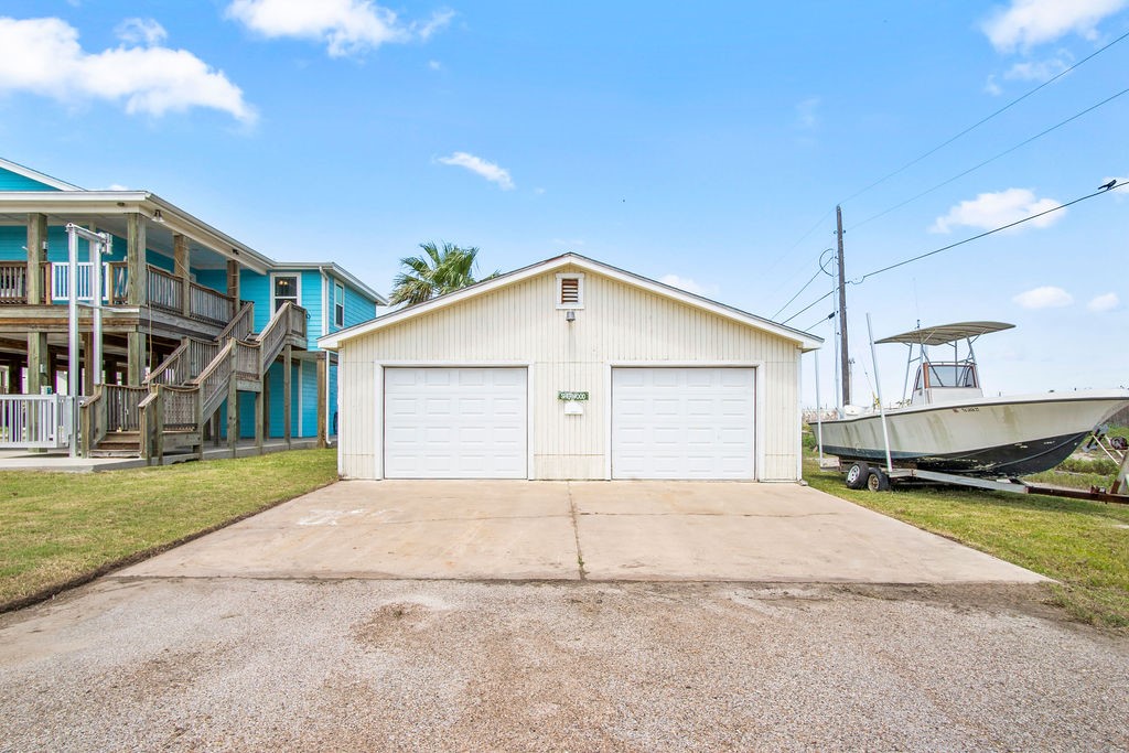 423 S 7th Street Port Aransas TX 78373