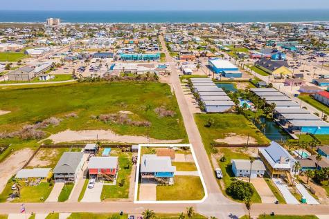 423 S 7th Street Port Aransas TX 78373