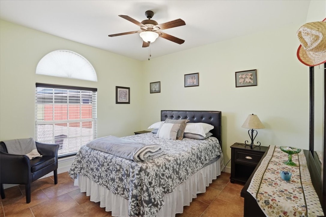 6914 Sir Moses Corpus Christi TX 78414