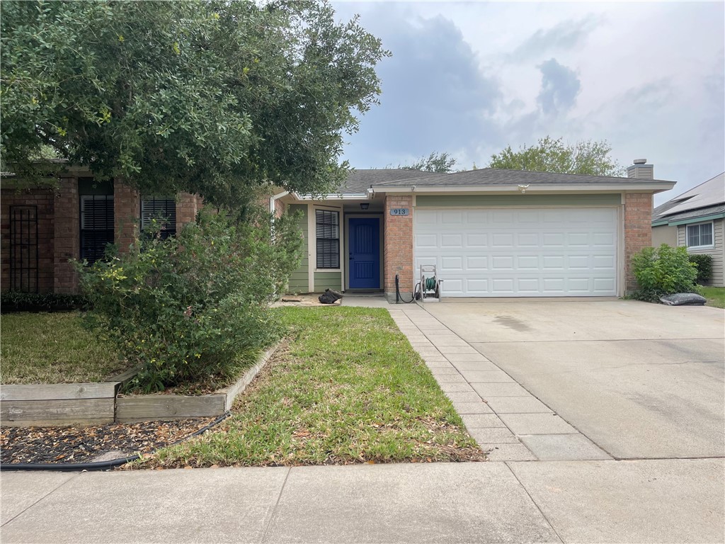 913 Saint Christopher Street Corpus Christi TX 78418