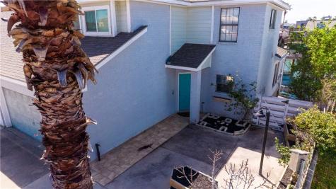 15337 Bowsprit Court Corpus Christi TX 78418