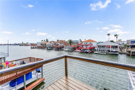 15337 Bowsprit Court Corpus Christi TX 78418