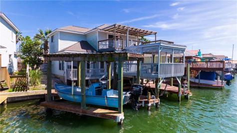 15337 Bowsprit Court Corpus Christi TX 78418