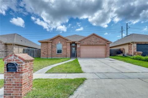 2938 Cantabria Street Corpus Christi TX 78415