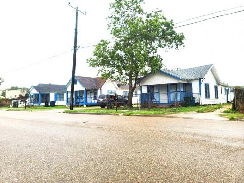 1653 14th Street Corpus Christi TX 78404