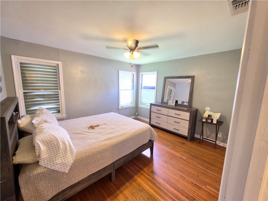 4310 Cambridge Drive Corpus Christi TX 78415