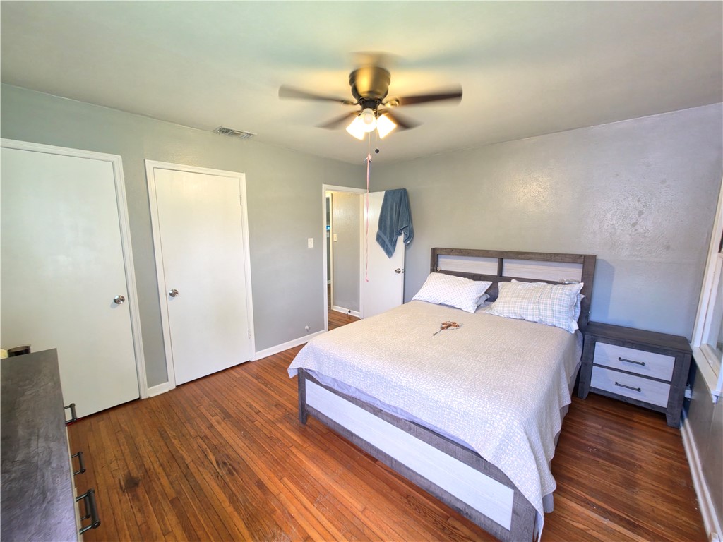 4310 Cambridge Drive Corpus Christi TX 78415