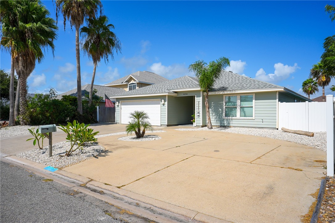 13730 Eaglesnest Bay Drive Corpus Christi TX 78418