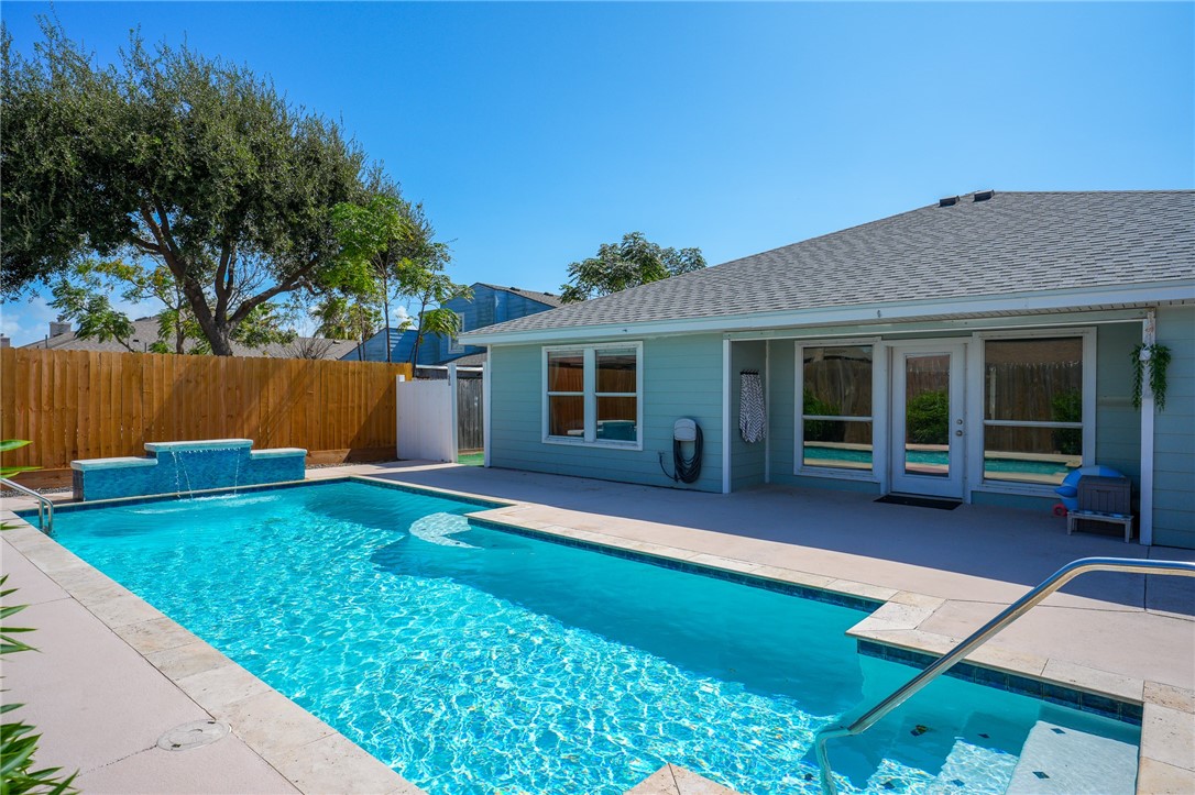 13730 Eaglesnest Bay Drive Corpus Christi TX 78418