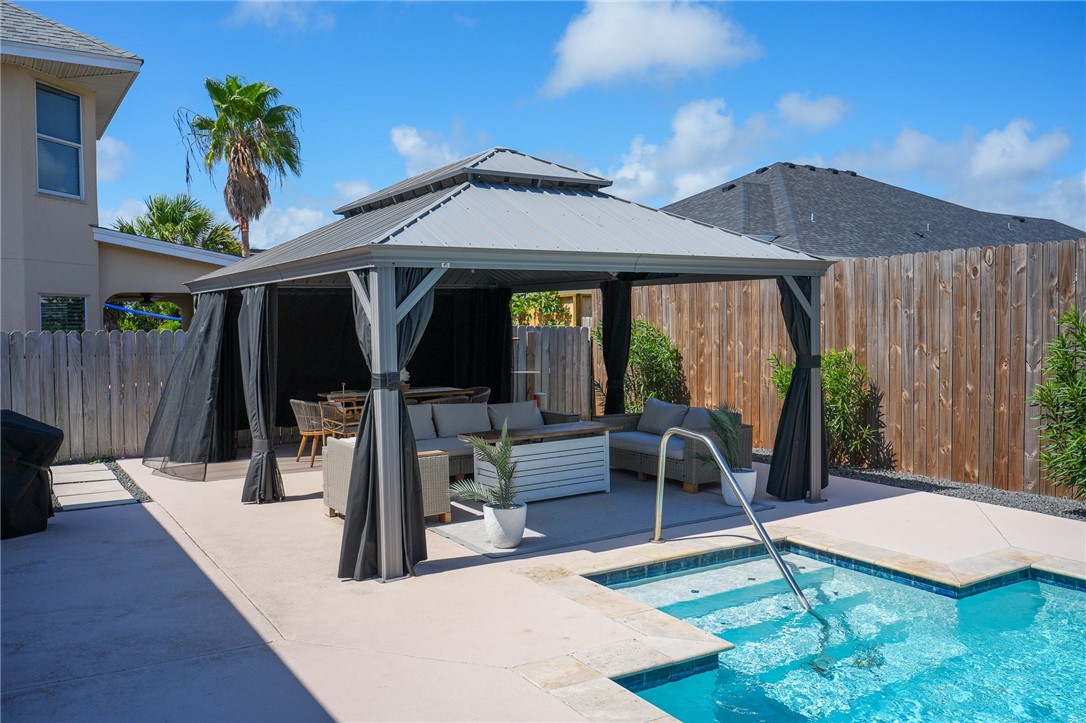 13730 Eaglesnest Bay Drive Corpus Christi TX 78418