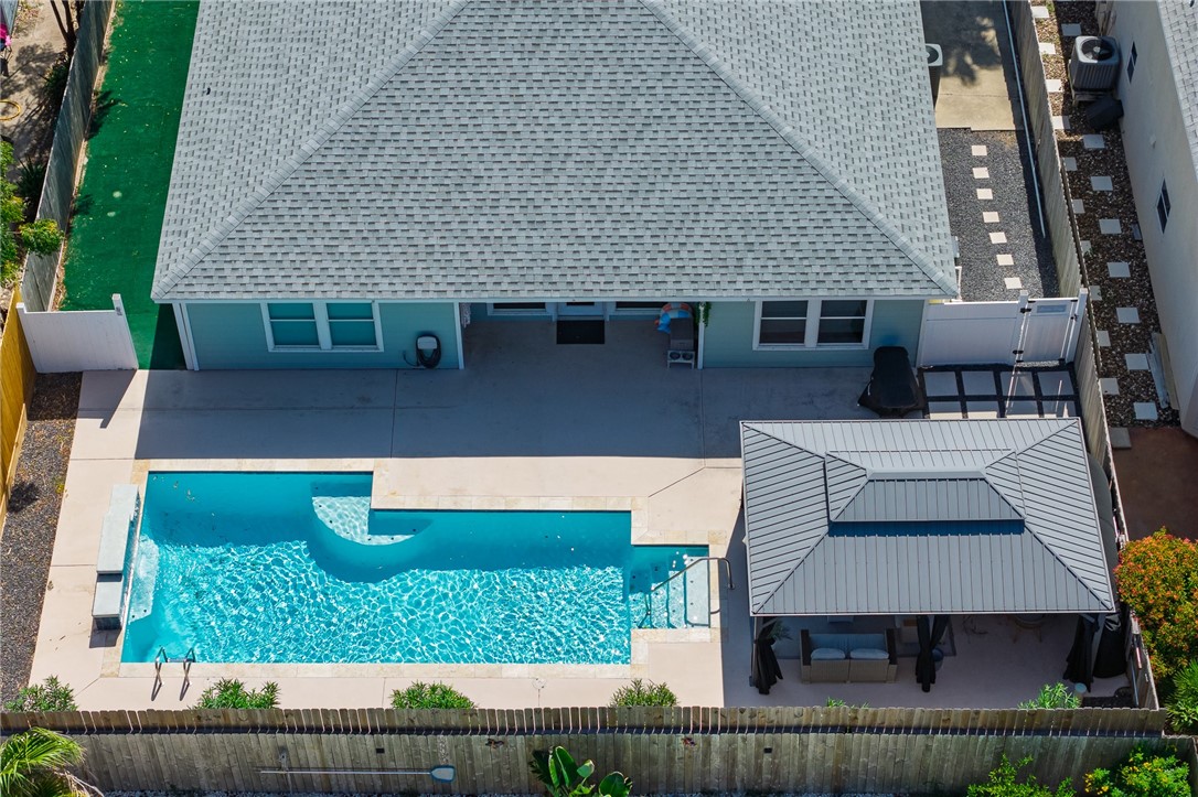 13730 Eaglesnest Bay Drive Corpus Christi TX 78418